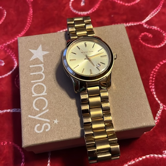 Men Watch - Picture 2 of 4